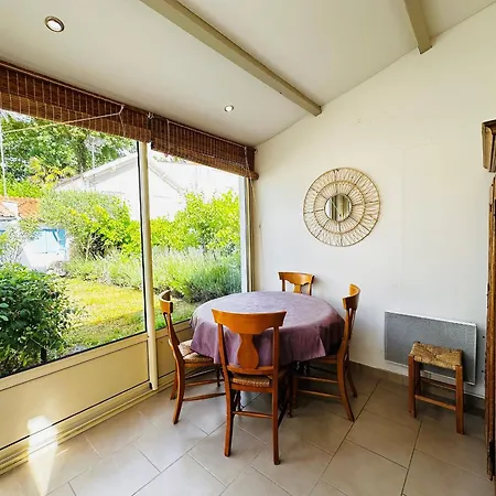 Maison De Et Maisonnette - 6 Pers. - Fr-1-709-106 Fouras